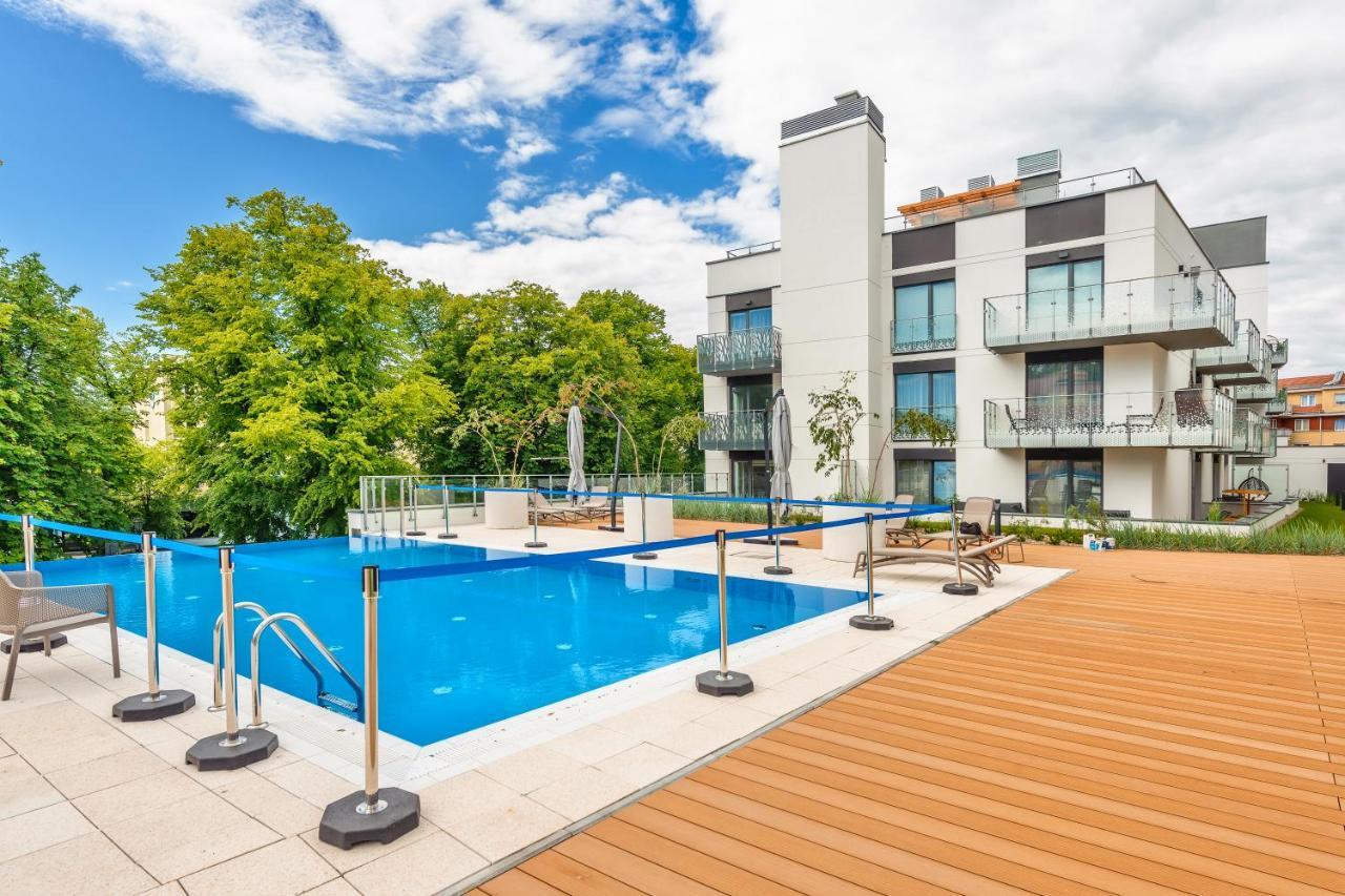 Apartamenty Sun & Snow Nadmorskie Tarasy Z Basenem Колобжег Екстер'єр фото