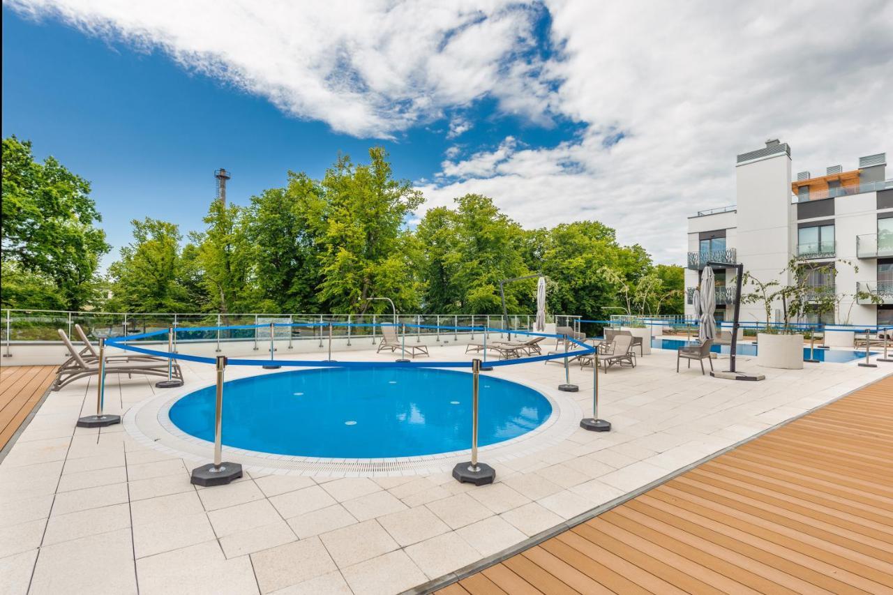 Apartamenty Sun & Snow Nadmorskie Tarasy Z Basenem Колобжег Екстер'єр фото