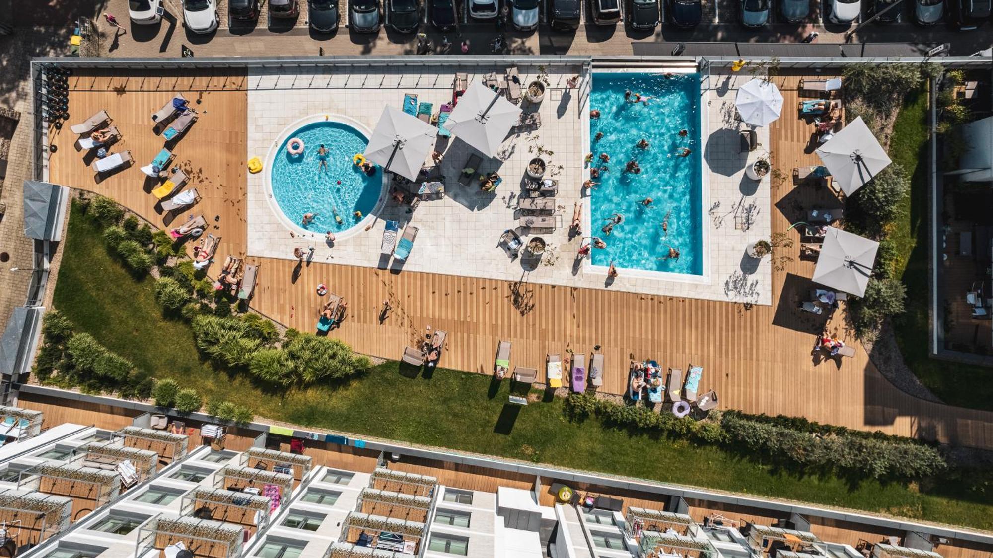 Apartamenty Sun & Snow Nadmorskie Tarasy Z Basenem Колобжег Екстер'єр фото
